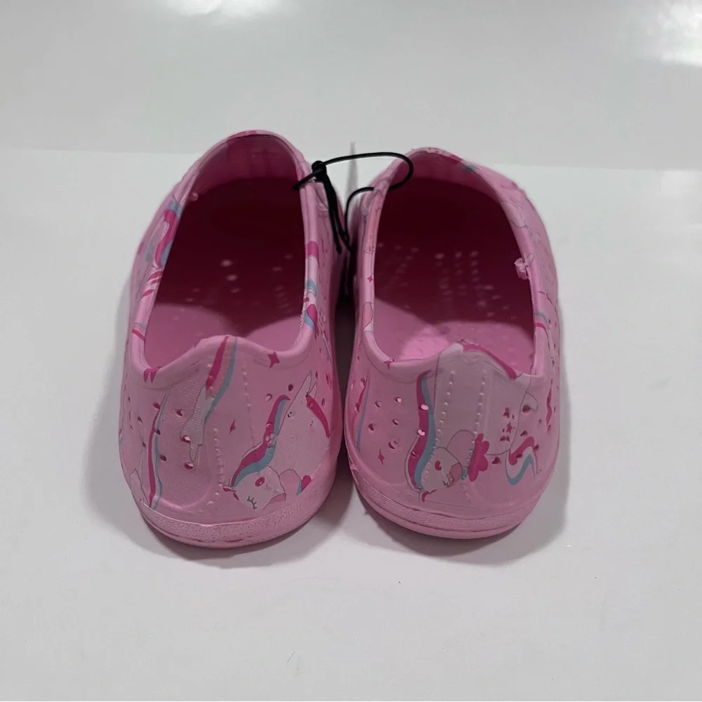 NWT Chatties shoes